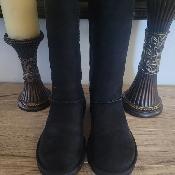 Knee high black ugg boots deals